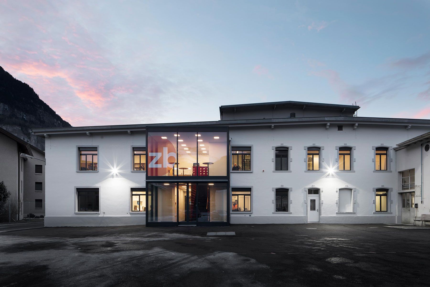 Bild: Umbau Verwaltungsgebäude zb Zentralbahn, Meiringen