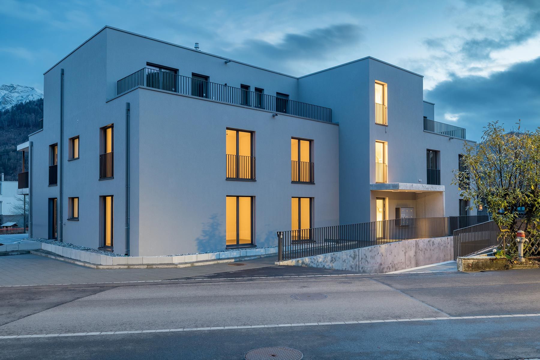 Bild: Neubau Mehrfamilienhaus, Unterseen