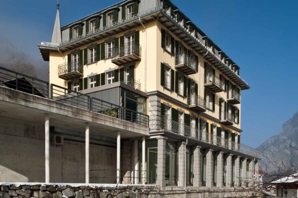 Projekt-Adler-Lauterbrunnen-Arkaden.jpg