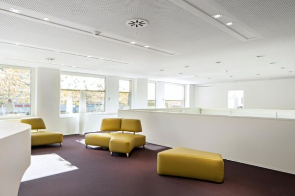 Projekte-Raiffeisen-Lounge-OG.jpg