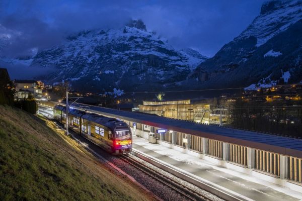 V-Bahn_Webbild_8.jpg