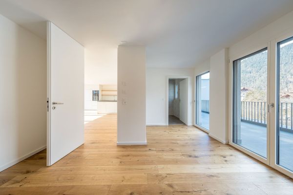 Webbild_5_Schulhausstrasse.jpg
