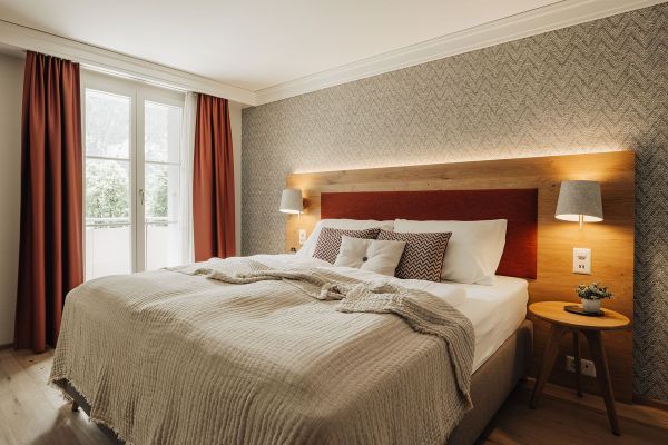 Webbild-Umbau Hotel Schoenegg_2.jpg